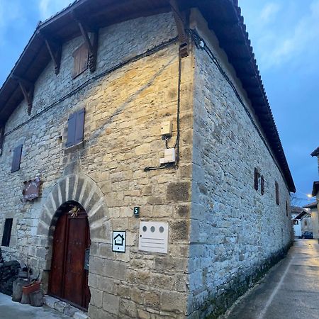 Casa Rural Ardantzena Ardaiz Exteriör bild