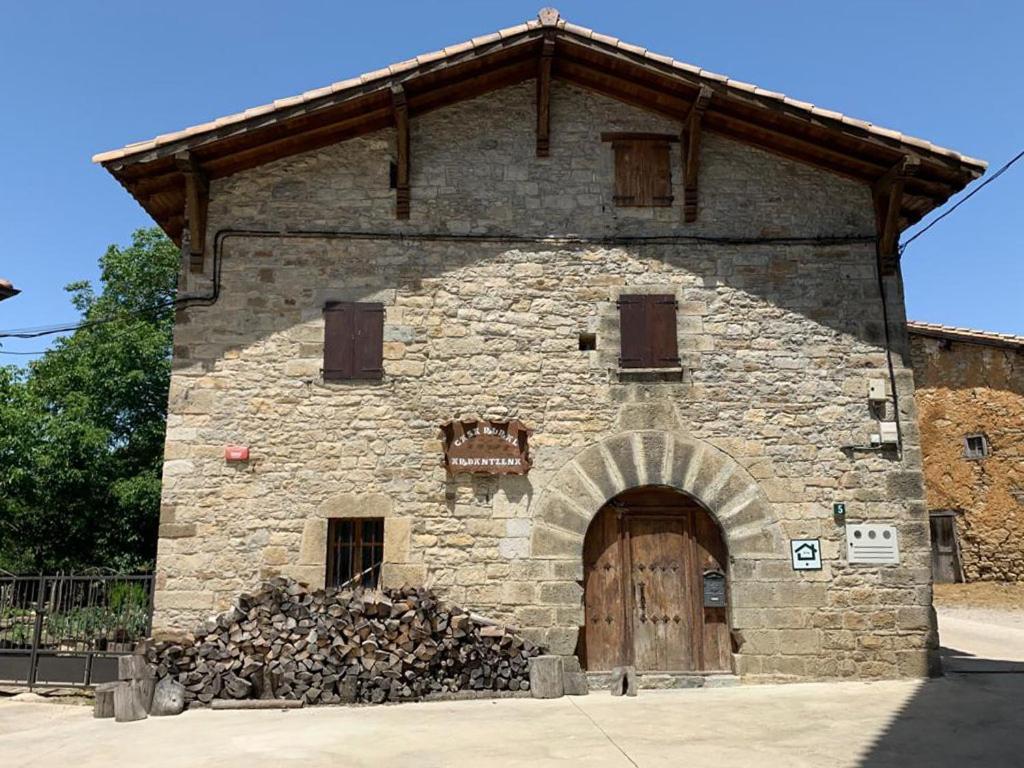Casa Rural Ardantzena Ardaiz Exteriör bild